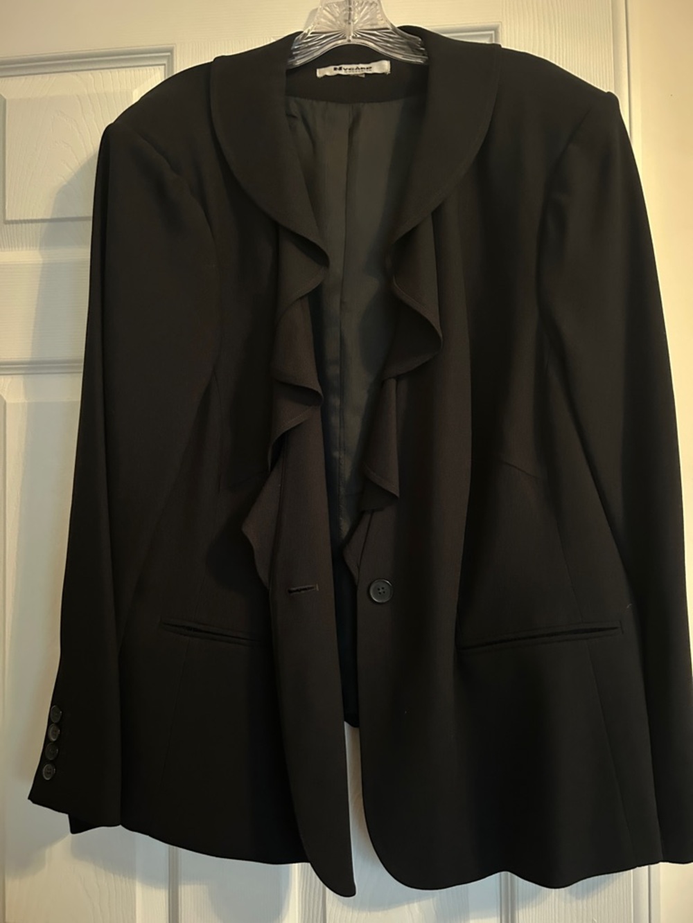 Peter Nygard Black Ruffled-Front Women's Blazer